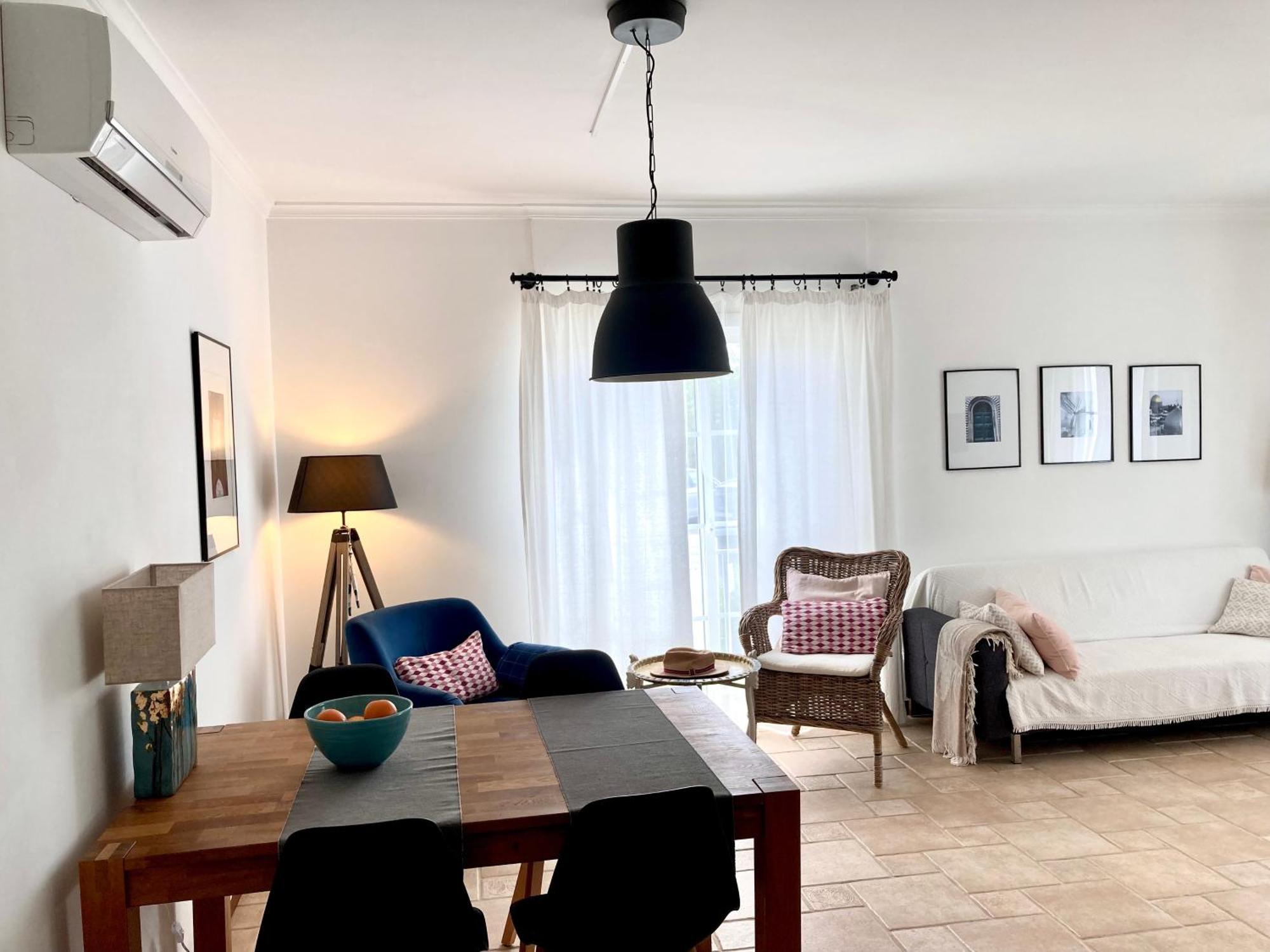 Casa Hanna Tavira
